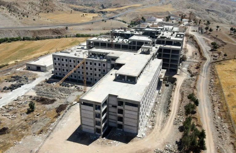 Şırnak Merkez Devlet Hastanesi Kapı İşleri